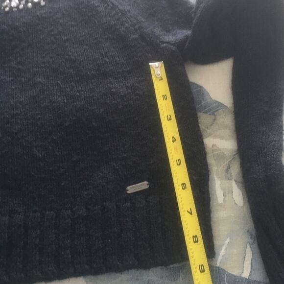 CROP sweater Abercrombie and Fitch with jeweled neck preppy black XS
C - Picture 4 of 8